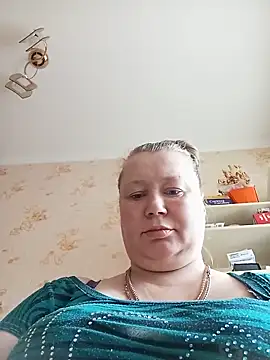 KiraStanton online show from May 2026 03:30:02 PM