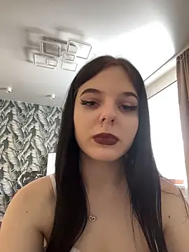 Snapshot of KrisHensley chatting on February 2026 06:47:01 AM KrisHensley online show from February 2026 06:47:01 AM