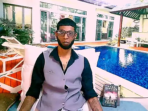 CharmingIndian1 online show from May 2026 06:39:01 PM