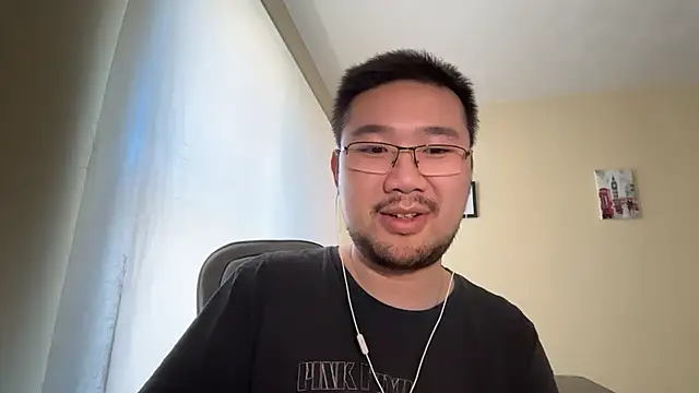 Snapshot of jasonryu2025 chatting on April 2026 01:41:02 PM jasonryu2025 online show from April 2026 01:41:02 PM