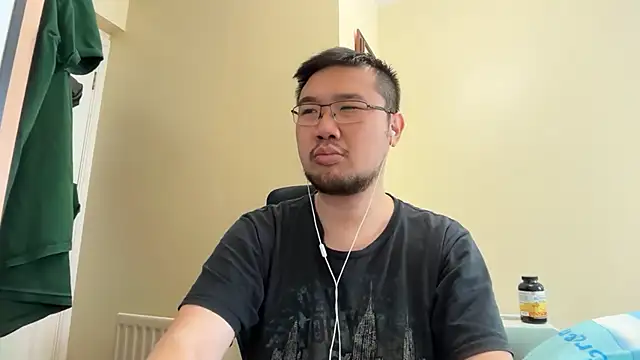 Snapshot of jasonryu2025 chatting on May 2026 10:00:01 AM jasonryu2025 online show from May 2026 10:00:01 AM
