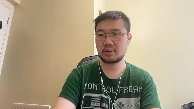 Snapshot of jasonryu2025 chatting on May 2026 10:10:02 AM jasonryu2025 online show from May 2026 10:10:02 AM