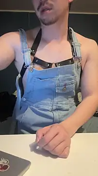 Jason S223 online show from March 2026 07:36:02 PM