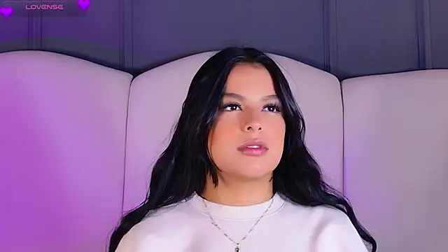 Snapshot of BrunaMonroee chatting on March 2026 02:11:02 PM BrunaMonroee online show from March 2026 02:11:02 PM