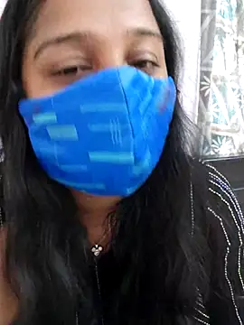 Shaliniqueen online show from June 2026 06:44:01 AM