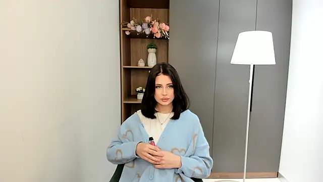 Snapshot of KerrieWeigel chatting on February 2026 09:21:02 AM KerrieWeigel online show from February 2026 09:21:02 AM