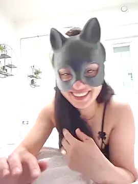 halii21 online show from May 2026 08:49:01 PM