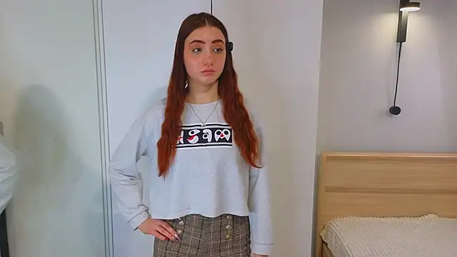 Snapshot of YongHuse chatting on February 2026 04:49:01 PM YongHuse online show from February 2026 04:49:01 PM