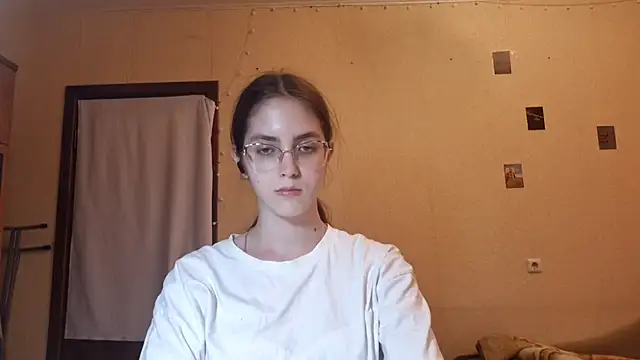 Snapshot of Katelemon chatting on July 2026 03:06:02 PM Katelemon online show from July 2026 03:06:02 PM