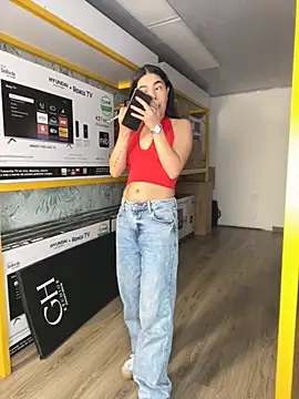 Ambarina  online show from April 2026 11:22:02 AM