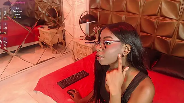 Snapshot of MelodyBlazze chatting on June 2026 08:11:02 PM MelodyBlazze online show from June 2026 08:11:02 PM