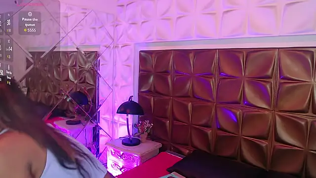 Snapshot of MelodyBlazze chatting on June 2026 08:17:01 PM MelodyBlazze online show from June 2026 08:17:01 PM