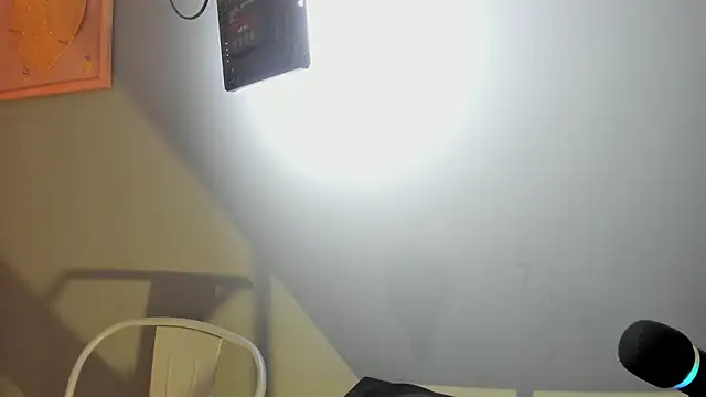 Snapshot of cailing_ chatting on March 2026 10:51:01 AM cailing online show from March 2026 10:51:01 AM