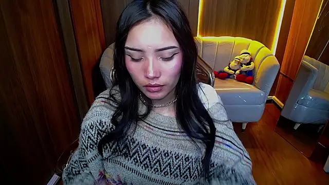 Daphne nicole b online show from March 2026 12:35:02 PM