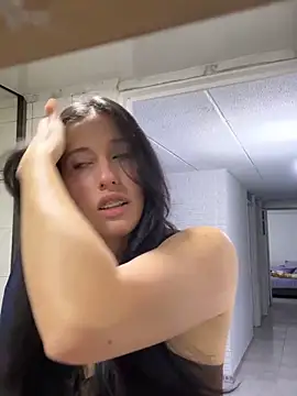 susi chimm online show from March 2026 11:27:02 PM