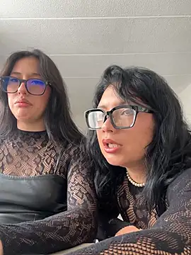 susi chimm online show from May 2026 03:06:01 PM