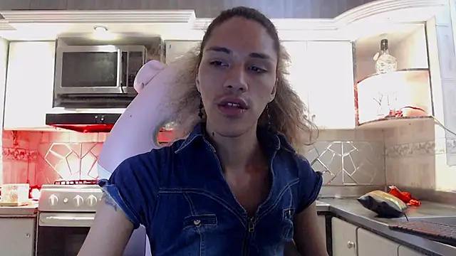 Snapshot of CrisOzzz chatting on March 2026 05:50:02 PM CrisOzzz online show from March 2026 05:50:02 PM