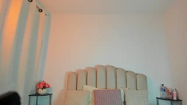 celeste z online show from March 2026 12:32:01 PM