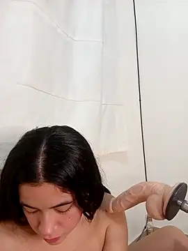 Mariian Zeller online show from April 2026 10:15:01 AM