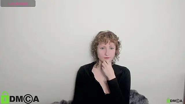 AnnStasia online show from April 2026 01:05:02 PM