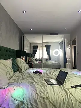 Snapshot of MississippiBabee chatting on March 2026 09:17:02 AM MississippiBabee online show from March 2026 09:17:02 AM