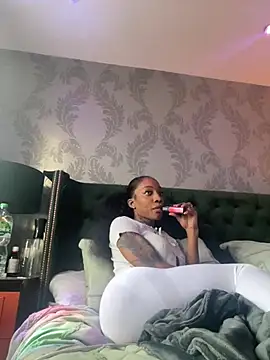 Snapshot of MississippiBabee chatting on April 2026 06:29:02 AM MississippiBabee online show from April 2026 06:29:02 AM