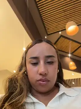 Eyssha online show from May 2026 08:21:02 PM