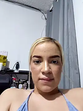 Lana C online show from May 2026 02:09:02 AM
