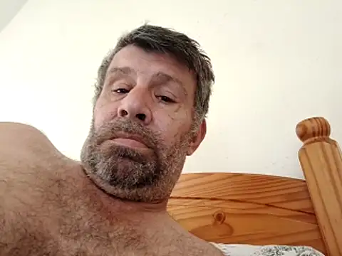 stud2512 online show from April 2026 01:41:02 PM