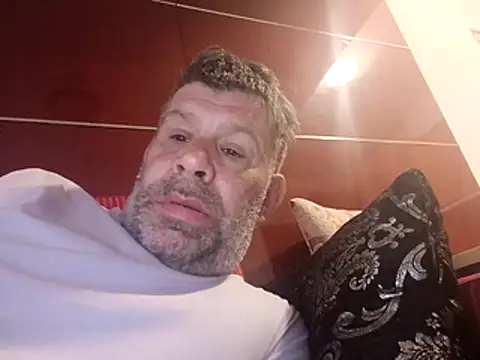 stud2512 online show from May 2026 06:18:02 AM