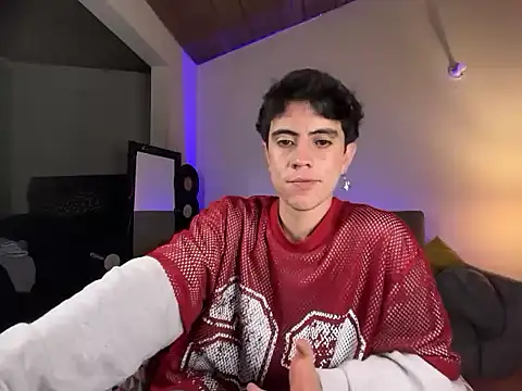 Snapshot of Stolas_ying chatting on March 2026 04:20:01 AM Stolas ying online show from March 2026 04:20:01 AM