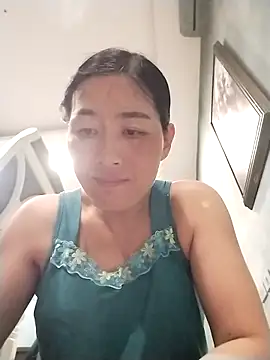 Snapshot of lris-Beauty77 chatting on February 2026 02:48:02 PM lris-Beauty77 online show from February 2026 02:48:02 PM