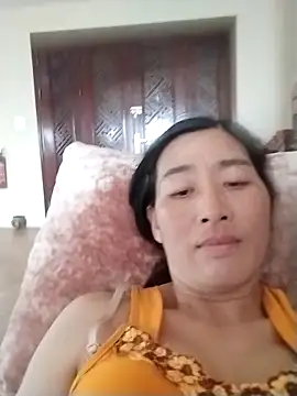 Snapshot of lris-Beauty77 chatting on March 2026 07:24:02 AM lris-Beauty77 online show from March 2026 07:24:02 AM