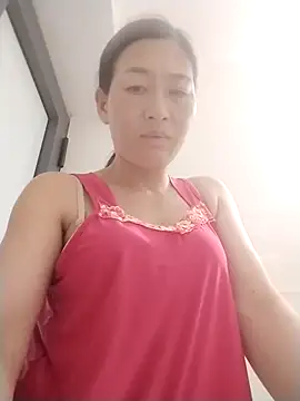 Snapshot of lris-Beauty77 chatting on March 2026 07:57:02 PM lris-Beauty77 online show from March 2026 07:57:02 PM