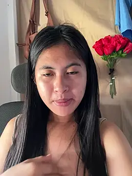 Snapshot of pretty_sexy_girl18 chatting on February 2026 04:13:02 AM pretty sexy girl18 online show from February 2026 04:13:02 AM