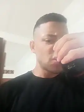 crisstars online show from February 2026 04:46:01 AM