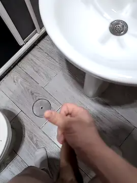 Snapshot of d3vnull chatting on April 2026 12:49:02 AM d3vnull online show from April 2026 12:49:02 AM