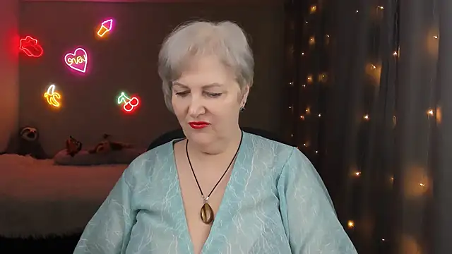 Snapshot of Mary-Leee chatting on April 2026 09:07:01 AM Mary-Leee online show from April 2026 09:07:01 AM