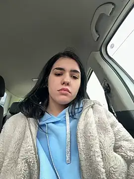 Snapshot of hanica13 chatting on February 2026 02:07:01 PM hanica13 online show from February 2026 02:07:01 PM