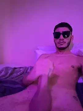 thathalfsaintx online show from July 2026 10:18:02 AM