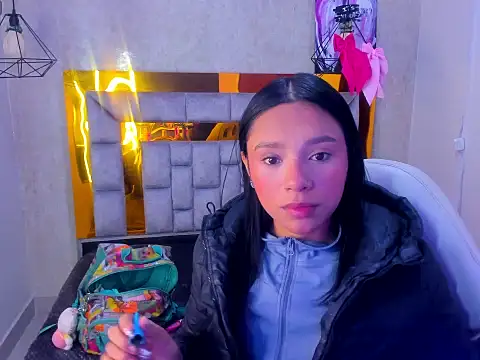 miiaboss  online show from February 2026 11:21:01 AM