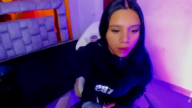 miiaboss  online show from March 2026 10:59:01 AM