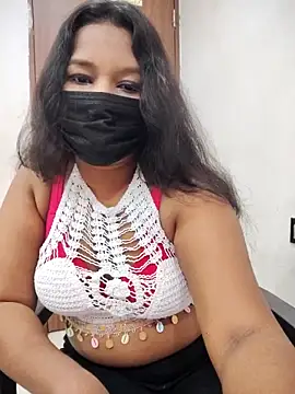 Cutie bae011 online show from March 2026 04:37:01 PM