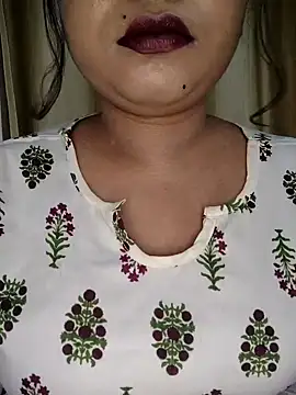 Cutie bae011 online show from March 2026 05:34:02 PM