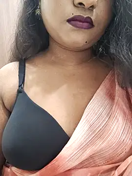 Cutie bae011 online show from March 2026 05:35:01 PM