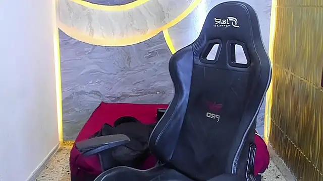 Matheus Ic  online show from March 2026 08:32:01 PM