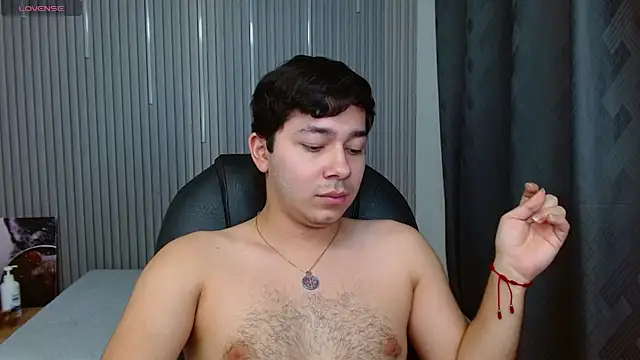 Snapshot of Julian_Smith21 chatting on April 2026 01:08:01 AM Julian Smith21 online show from April 2026 01:08:01 AM