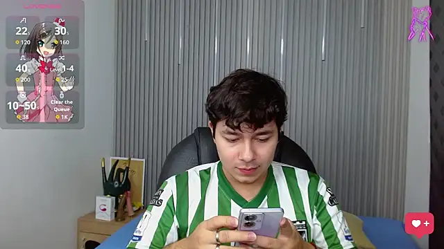 Snapshot of Julian_Smith21 chatting on May 2026 12:30:02 AM Julian Smith21 online show from May 2026 12:30:02 AM
