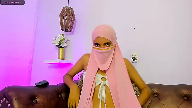 Snapshot of Natashax_ chatting on April 2026 08:13:02 PM Natashax online show from April 2026 08:13:02 PM