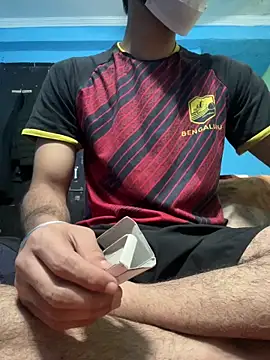 mightyythorrrr online show from March 2026 02:00:01 PM